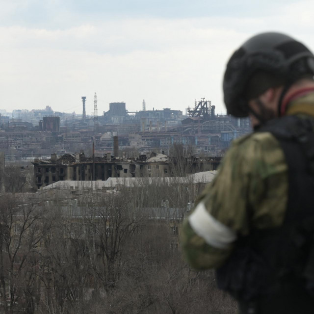 Pogled na čeličanu Azovstal u Mariupolju