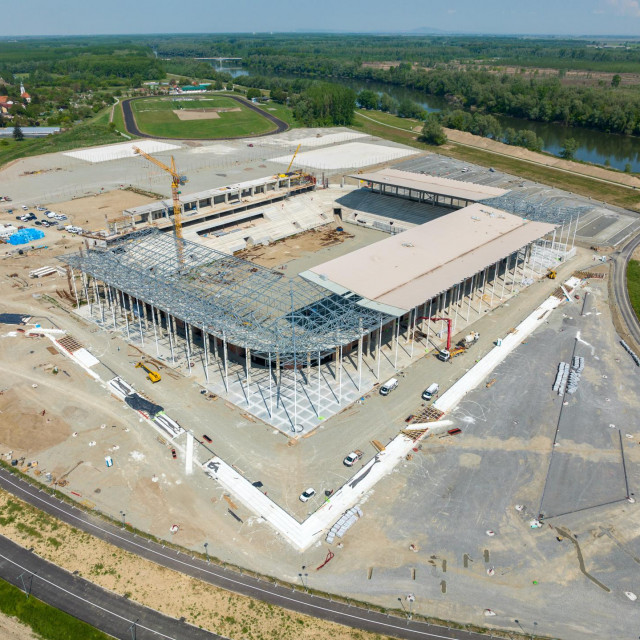 Stadion Pampas u izgradnji