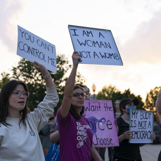 Prosvjedi u Washingtonu protiv zabrane pobačaja