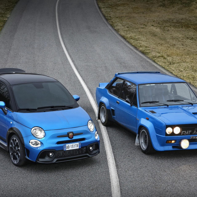 2022. Abarth 695 Tributo Special Edition i 131 Rally