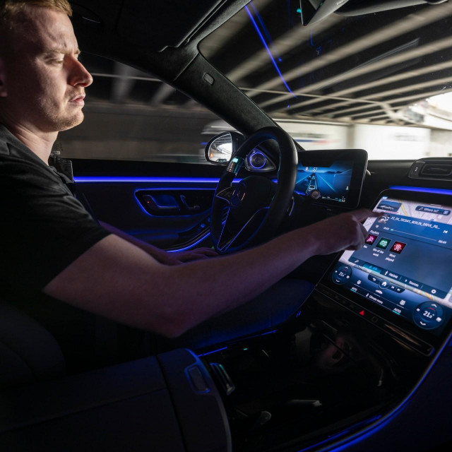 Mercedes Drive Pilot