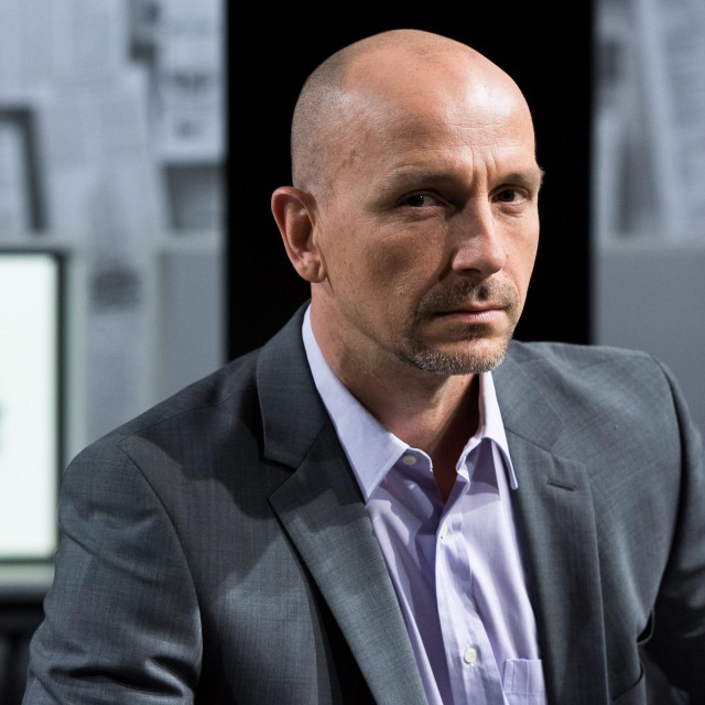 Aleksandar Stanković, televizijski voditelj emisije Nedjeljom u 2