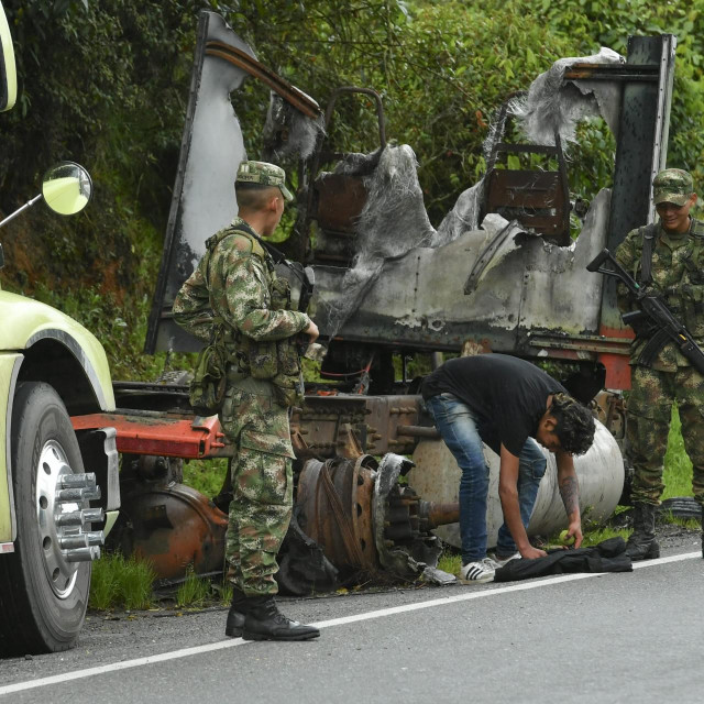 Zapaljeni kamion u pokrajini Antiohija u Kolumbiji