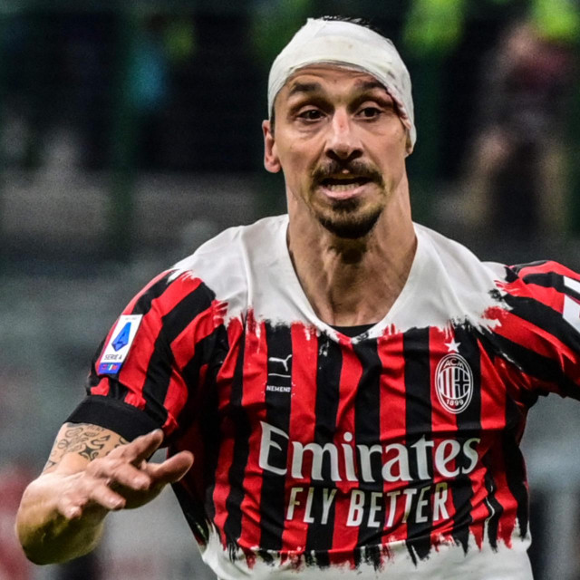 Zlatan Ibrahimović ima velikih problema s koljenom