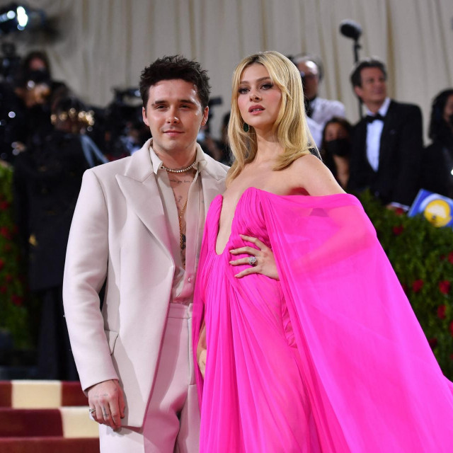 Brooklyn Beckham i Nicola Peltz na Met Gali, 2. svibnja 2022.
