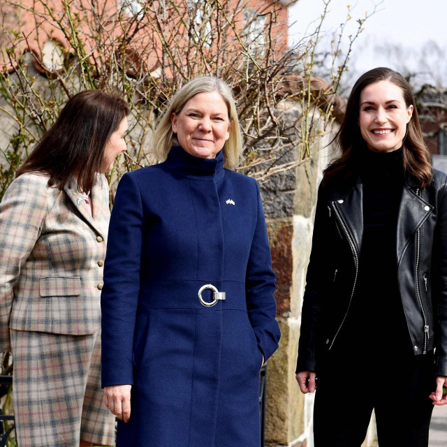 Švedska premijerka Magdalena Andersson i njezina finska kolegica Sanna Marin