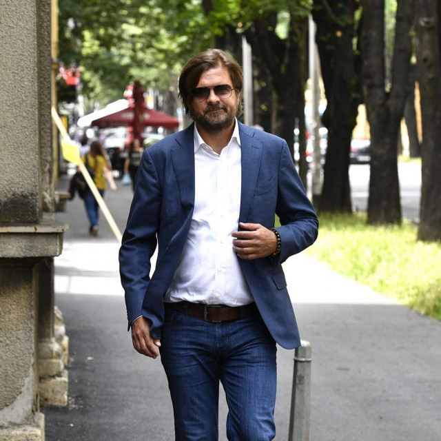 Milan Popović