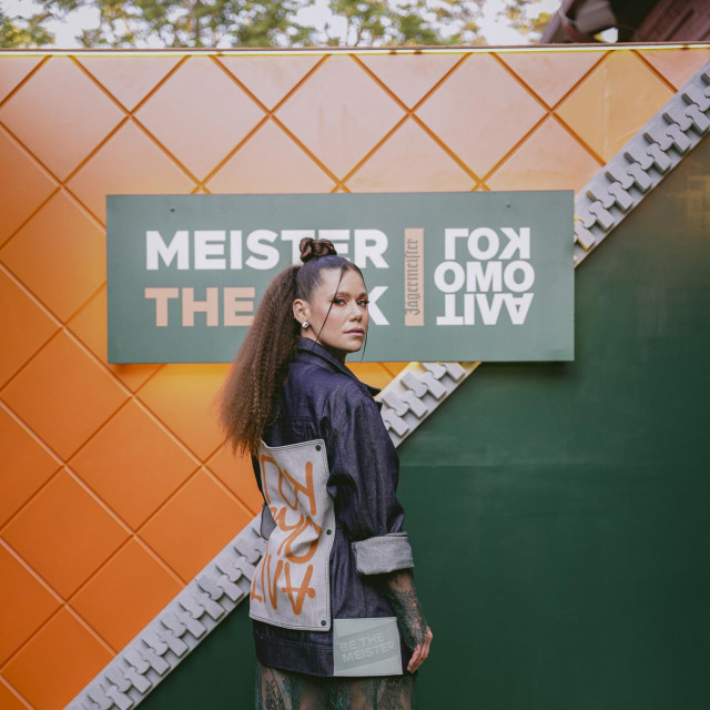 Lana Puljić u limited edition novoj traper jakni