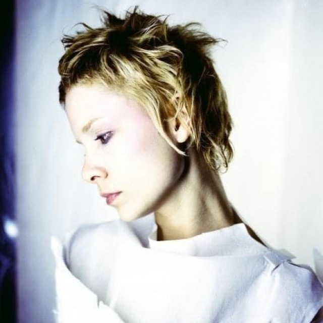 Ana i Mila Višnić, frizura