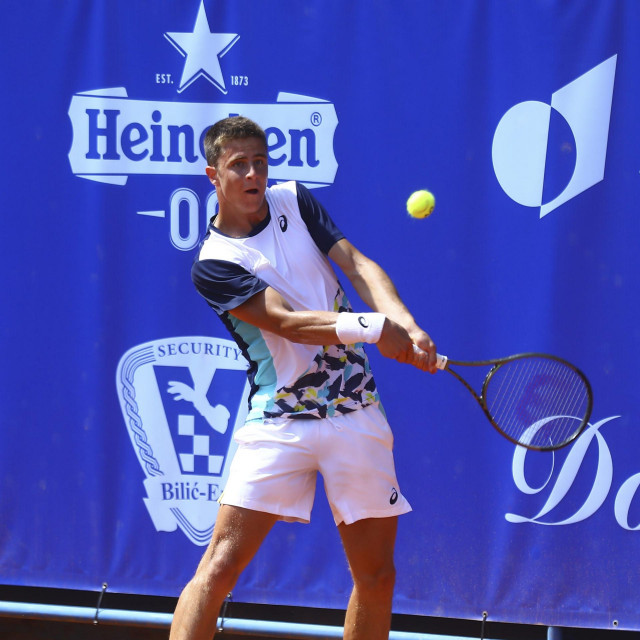 Duje Ajduković