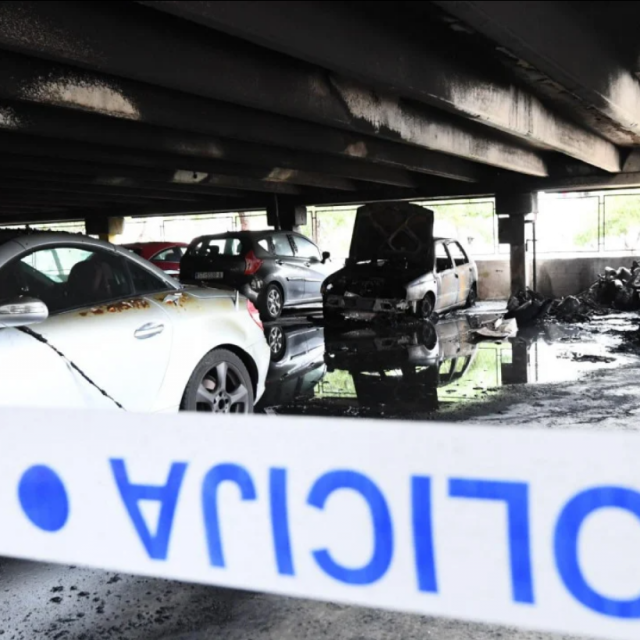 Prizor požarišta u garaži na Pujankama, u prosincu prošle godine