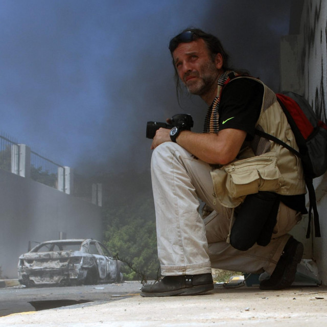 Srđan Vrančić na novinarskom zadatku u Libiji 2011. godine 