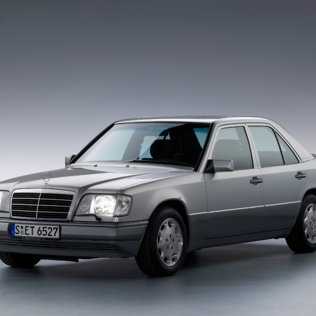 Mercedes-Benz W124