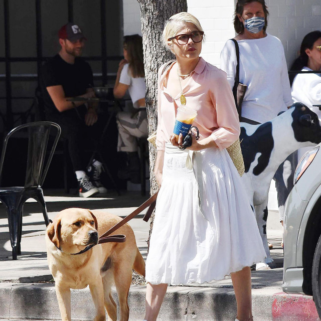 Prema vlastitom priznanju glumica se  dva puta  pokušala  ubiti.