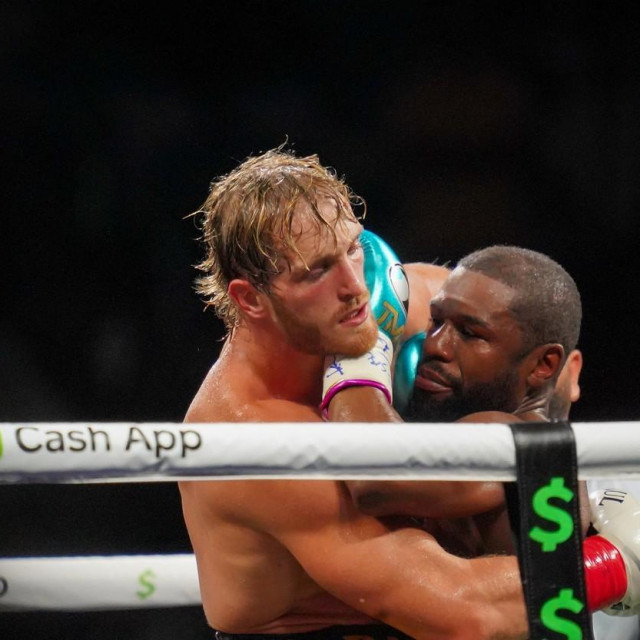 Logan Paul i Floyd Mayweather