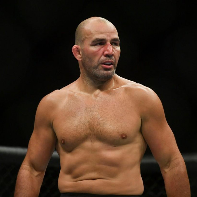 Glover Teixeira