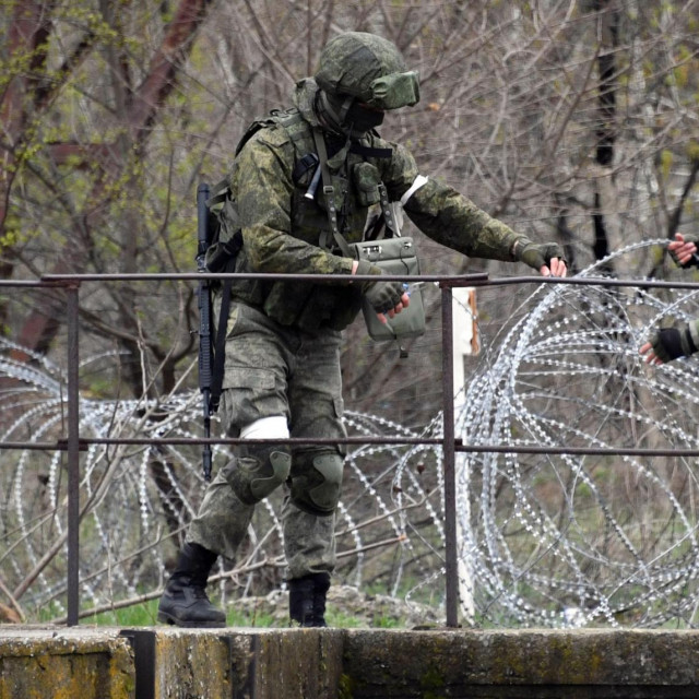 Ruska vojska muku muči i s moralom, a pojavili su se izvještaji da stotine ruskih vojnika ne želi sudjelovati u napadima na Ukrajinu