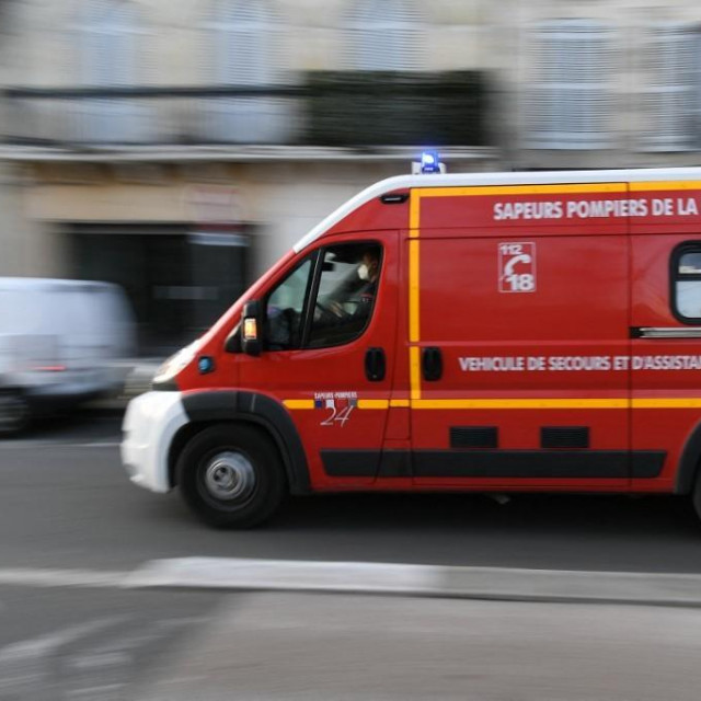 Francuski vatrogasci, ilustracija