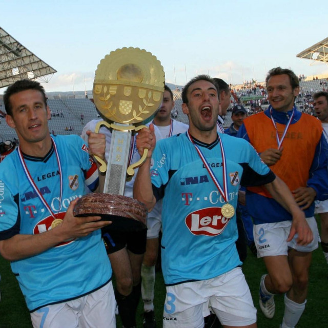 Dragan Tadić i Kristijan Čaval s Rabuzinovim Suncem na Poljudu 2005. godine