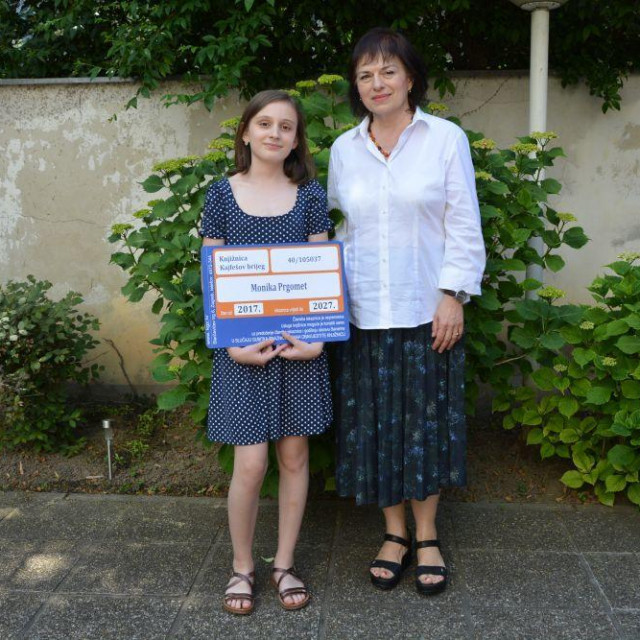 Monika i pomoćnica ravnateljice KGZ-a, Ismena Meić.