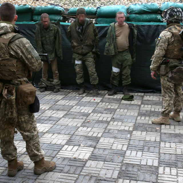 Zarobljeni ruski vojnici, Ilustracija