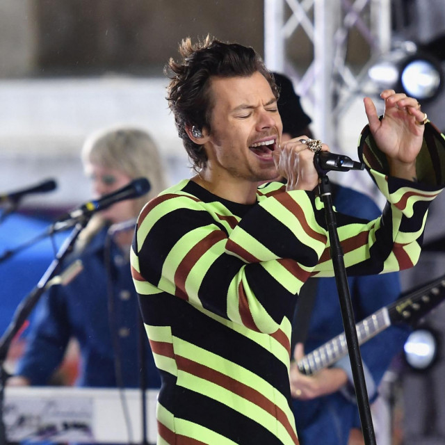 Harry Styles tijekom nastupa na NBC-evom jutarnjem showu ”Today” u New Yorku  19. svibnja 2022.