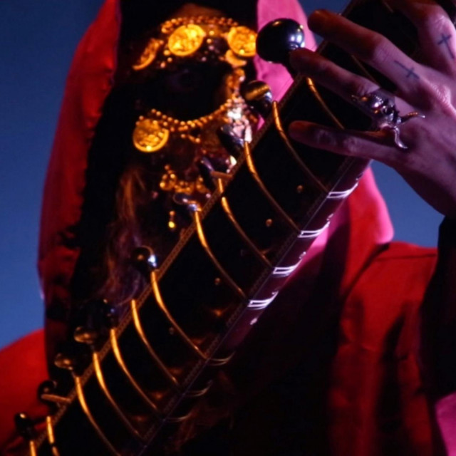 Konac svibnja i početak lipnja donose novo izdanje koncertnih ciklusa eksperimentalne glazbe: riječ je o Zavodu za eksperimentalni zvuk ili, kraće, ZEZ festivalu