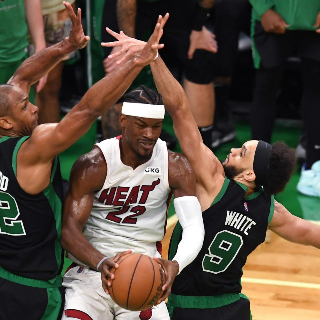Jimmy Butler je odigrao sjajnu utakmicu i ostavio Miami na životu