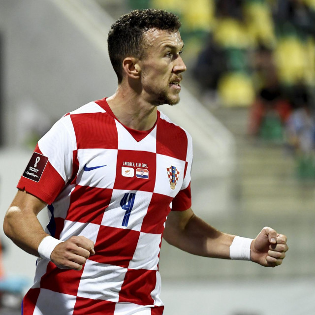 Ivan Perišić karijeru nastavlja u Engleskoj