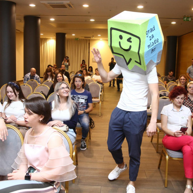Konferencija Nemoj da ti bude tlaka koju je organizirala Info zona u hotelu Atrium
 