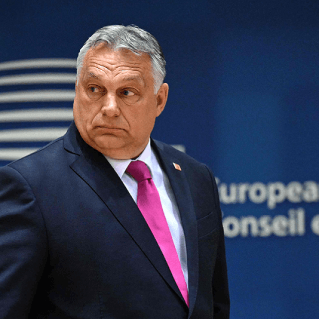 Viktor Orban; napad na Sjeverodonjeck; Igor Girkin (Strelkov), arhivska fotografija; ruski avioni Su-25 u Ukrajini