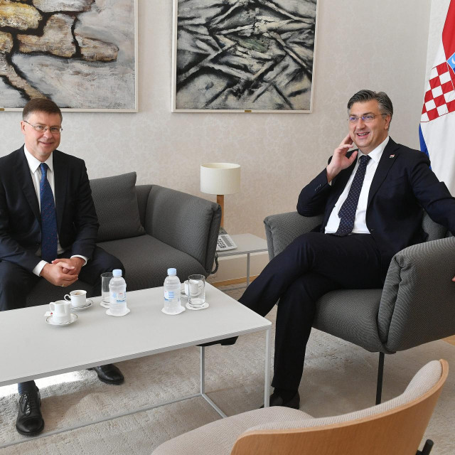 Valdis Dombrovskis i Andrej Plenković