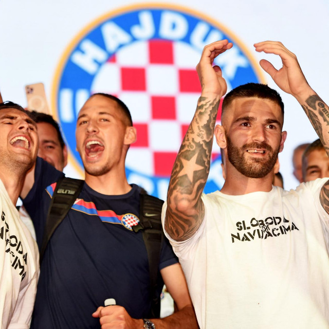 Marko Livaja slavi na Rivi