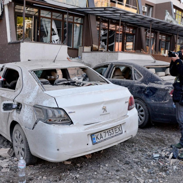 Ilustracija/Novinar na zadatku u Ukrajini