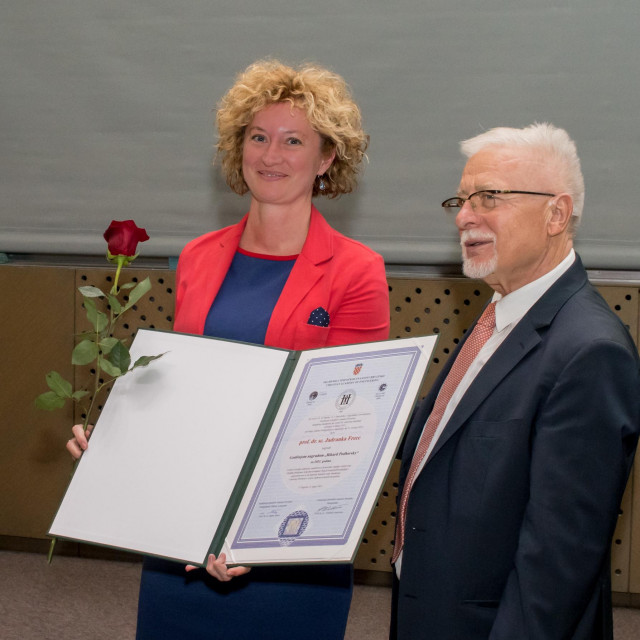 Jadranka Frece dobila je godišnju nagradu 'Rihard Podhorsky'