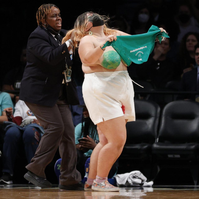 Prosvjed koji je doveo do prekida utakmice New York Libertyja i Minnesota Lynxa