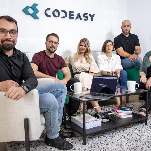 Ivan Biliškov i njegove kolege Marko Roje, Mirela Mravak, Višnja Mrdalj, Vlado Sever i Antonija Glaurdić