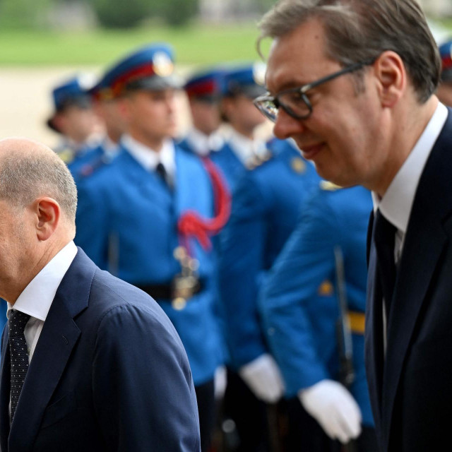Olaf Scholz i Aleksandar Vučić prilikom posjeta njemačkog kancelara Beogradu