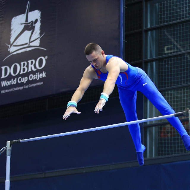 Tin Srbić