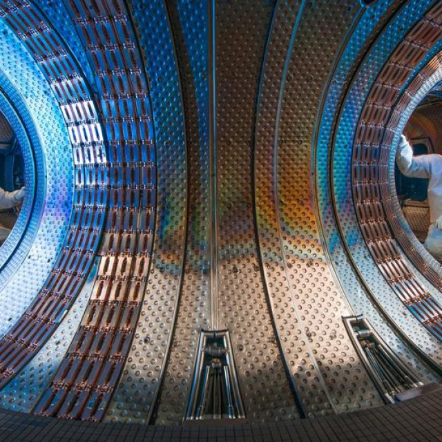 Ilustracija, održavanje tokamak stroja