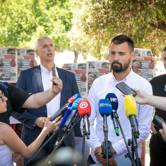 Bivši gradonačelnik Ivica Puljak, zamjenik splitskog gradonačelnika Bojan Ivošević i bivši gradski vijećnik stranke Centar Luka Baričić