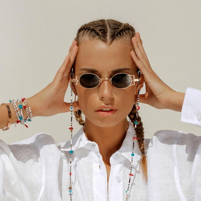 Fotografije: Karmen Poznić 
Model: Elena Dizdar 
Fotografkinja: Karmen Poznić 
Make-up: MARRA by Marija Butković 
Hotel Hilton Costabella u Rijeci