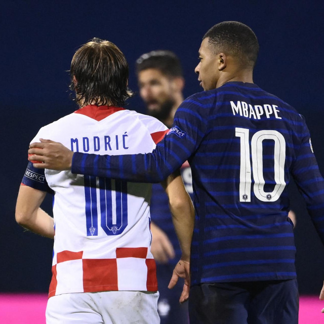 Luka Modrić i Kylian Mbappe