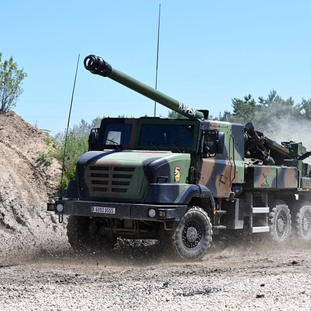 Samohodna haubica Caesar 