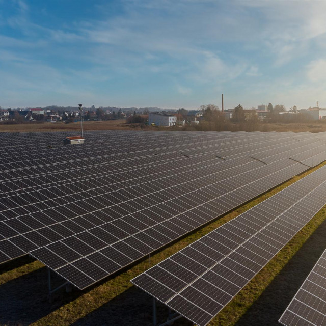 Solarna elektrana Solid grupe