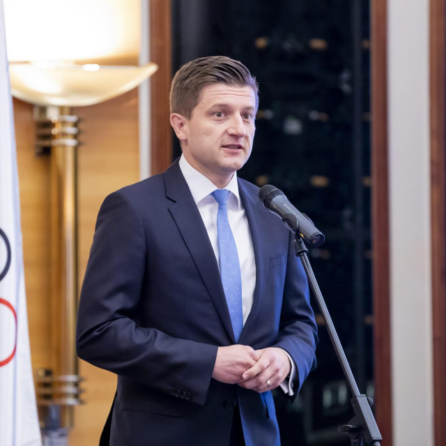 Zdravko Marić