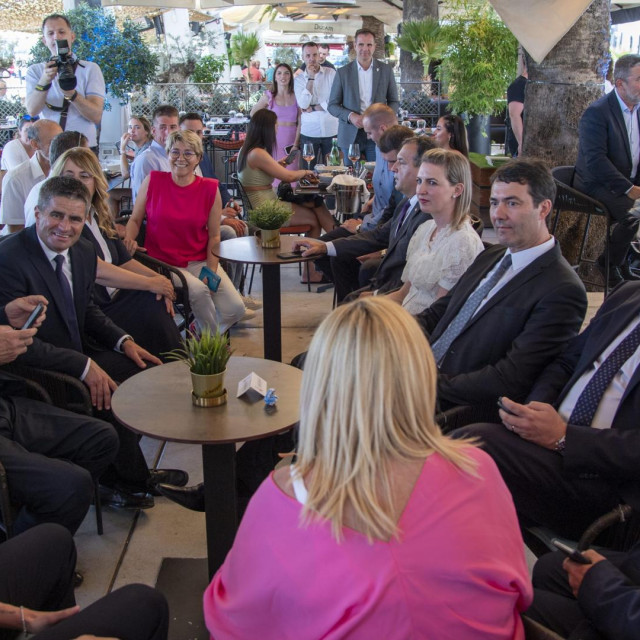 Zoran Đogaš, Andrej Plenković, Blaženko Boban, Matea Jelić, Radovan Fuchs