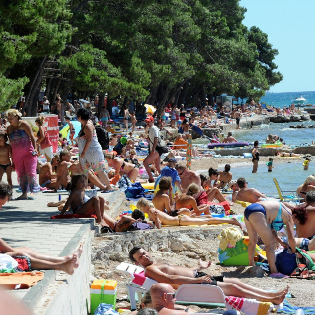 Plaža u Biogradu/Ilustracija