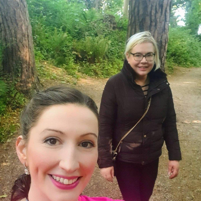 Aideen Kennedy i Emma Little Pengelly