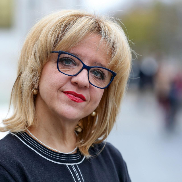 Dr. Nataša Ban Toskić